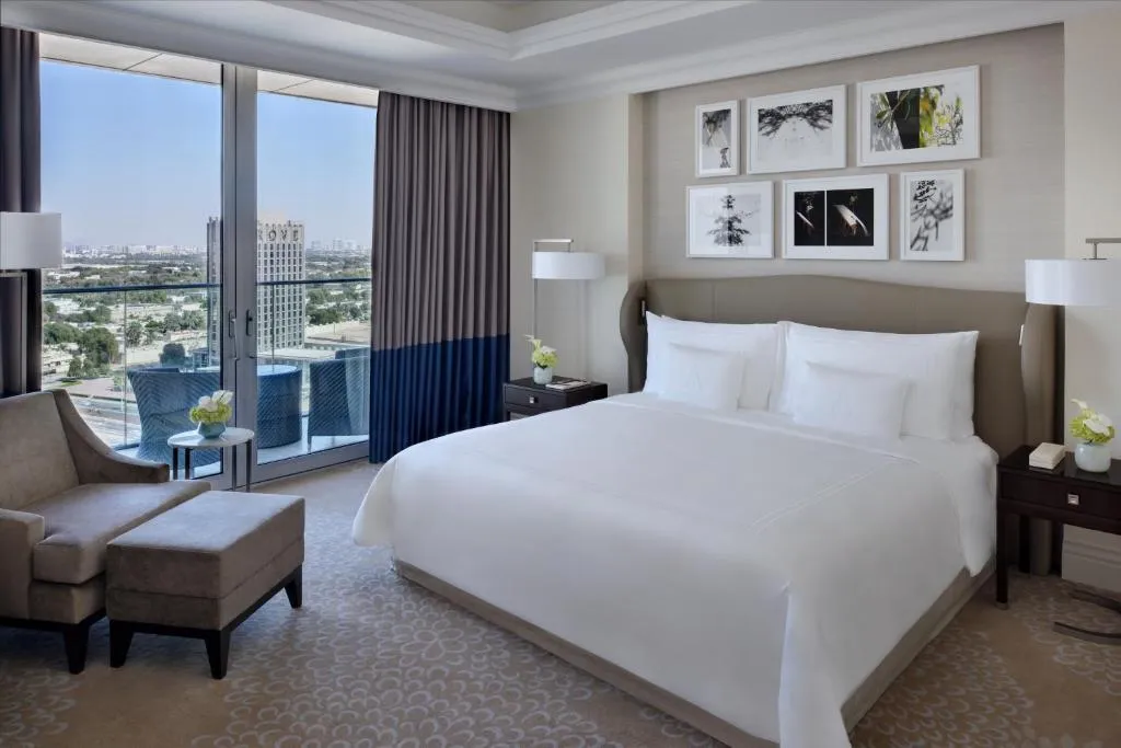 DOUBLE DELUXE KING BED Room, Kempinski The Boulevard Dubai, Dubai