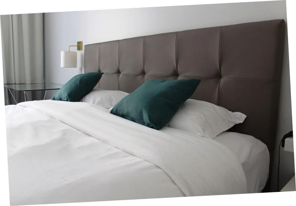Room, Aguas do Geres, Porto