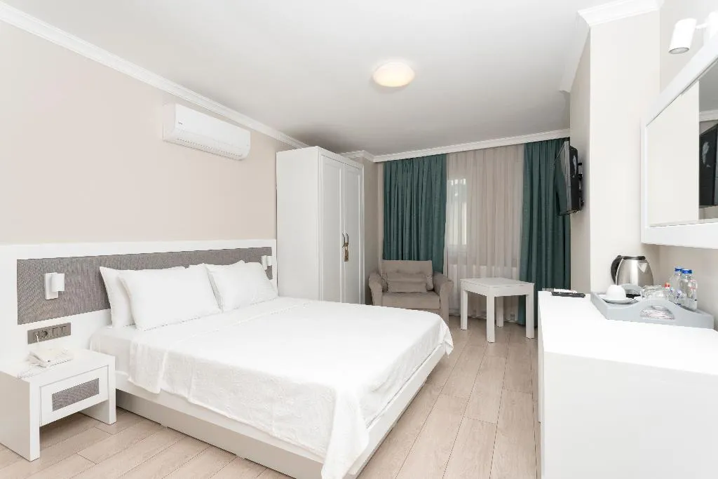 DOUBLE SUPERIOR Room, Bay Nihat Lale Otel, Izmir