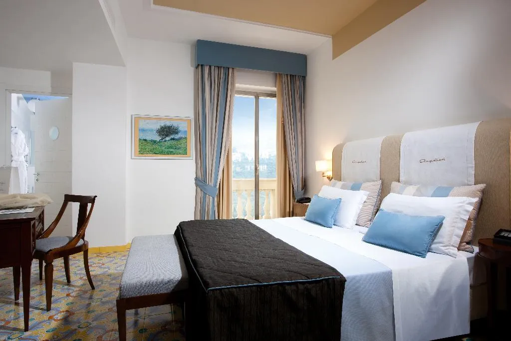 DOUBLE GARDEN VIEW Room, Grand Hotel Angiolieri, Naples