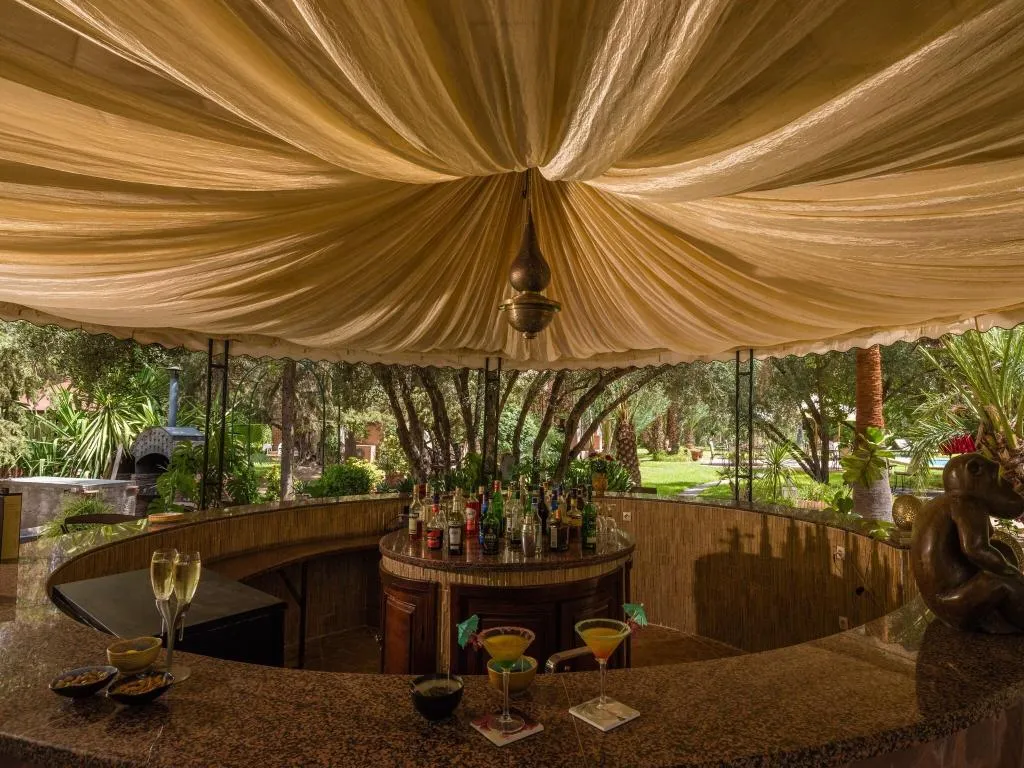 Bar, Dar Ayniwen Garden Hotel & Bird Zoo, Marrakech