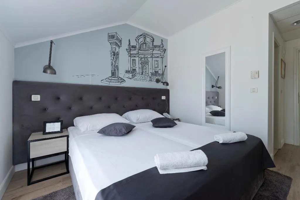DOUBLE SUPERIOR Room, Perla, Dubrovnik