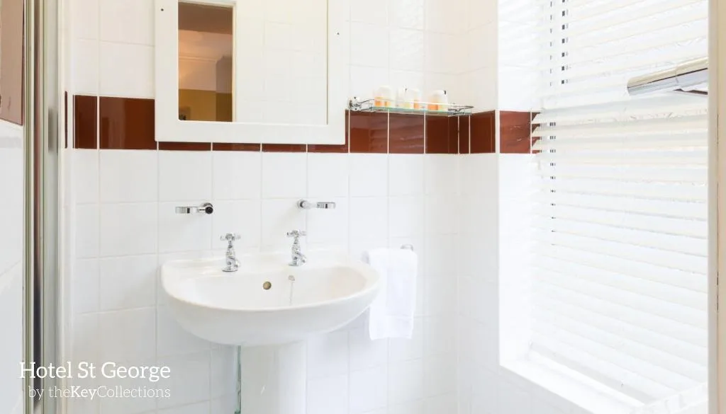 DOUBLE STANDARD Room, Hotel St George by Nina, Dublin