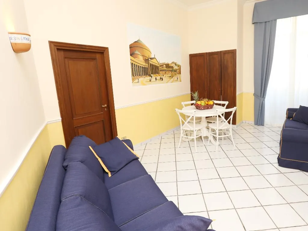 APARTMENT TWO BEDROOMS Room, Santa Lucia 50, Naples