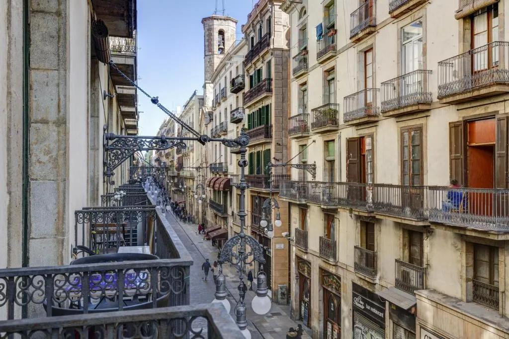 General view, Sun & Moon Hostel, Barcelona