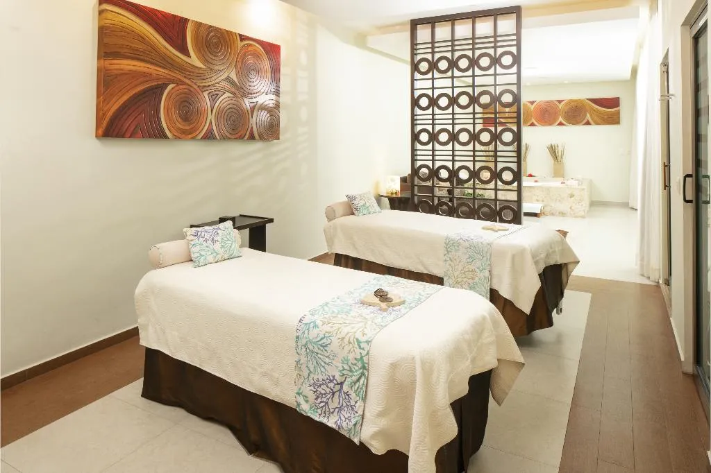 Sports and Entertainment, El Dorado Seaside Palms Spa Resort-All Inclusive, Cancun Area