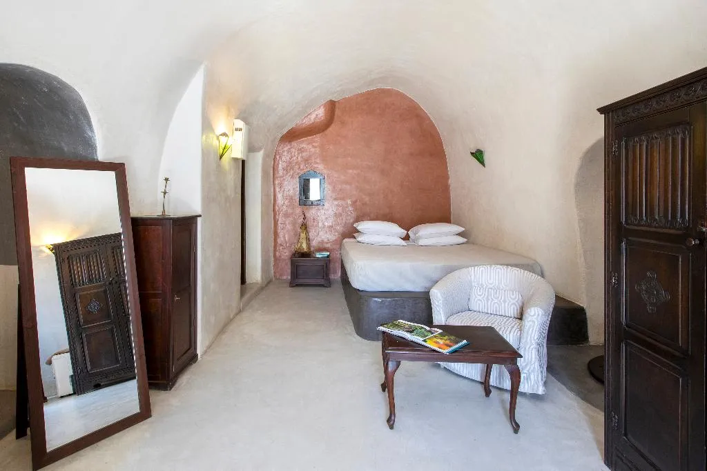 VILLA WITH PRIVATE POOL Room, Ducato Wine Village, Santorini