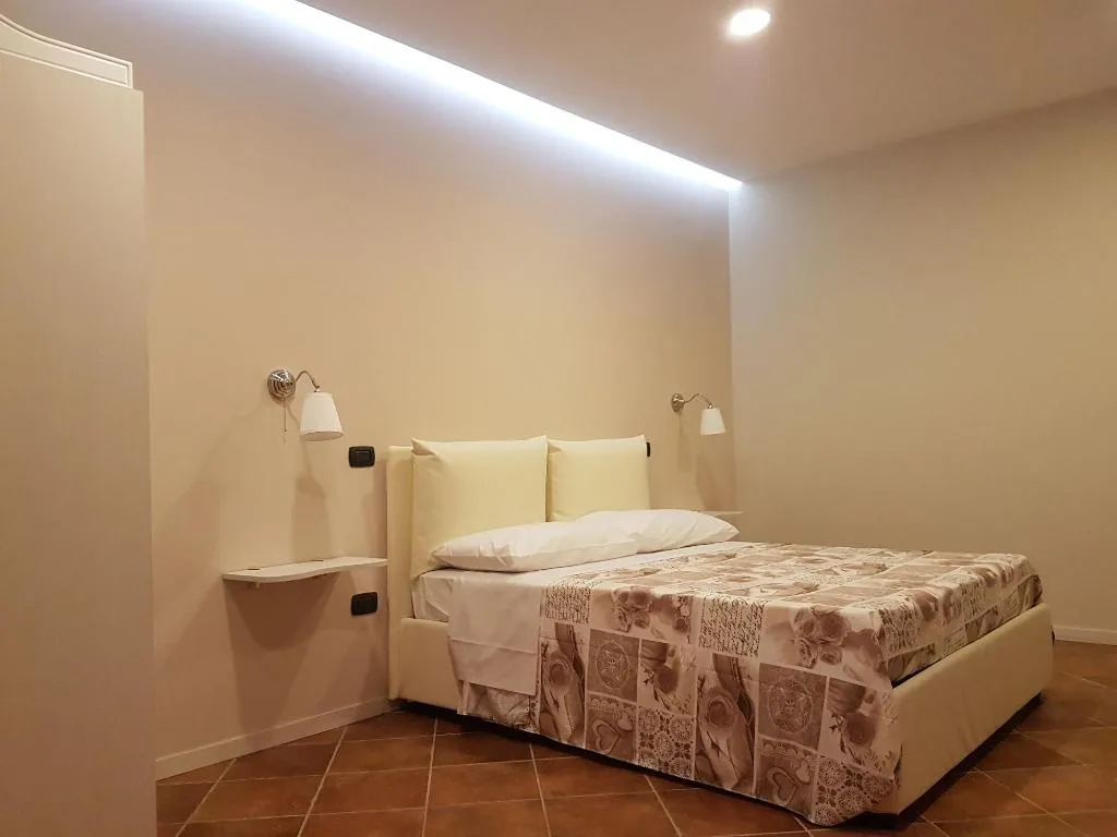 Room, Relais La Villa, Naples