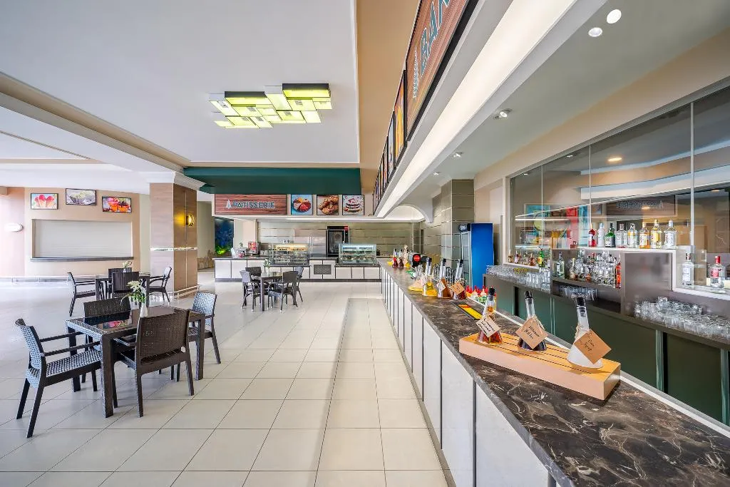 Bar, Pine Beach Belek, Antalya