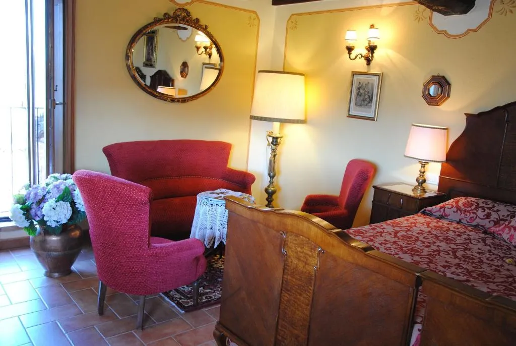Room, Albergo Torre Sangiovanni, Perugia