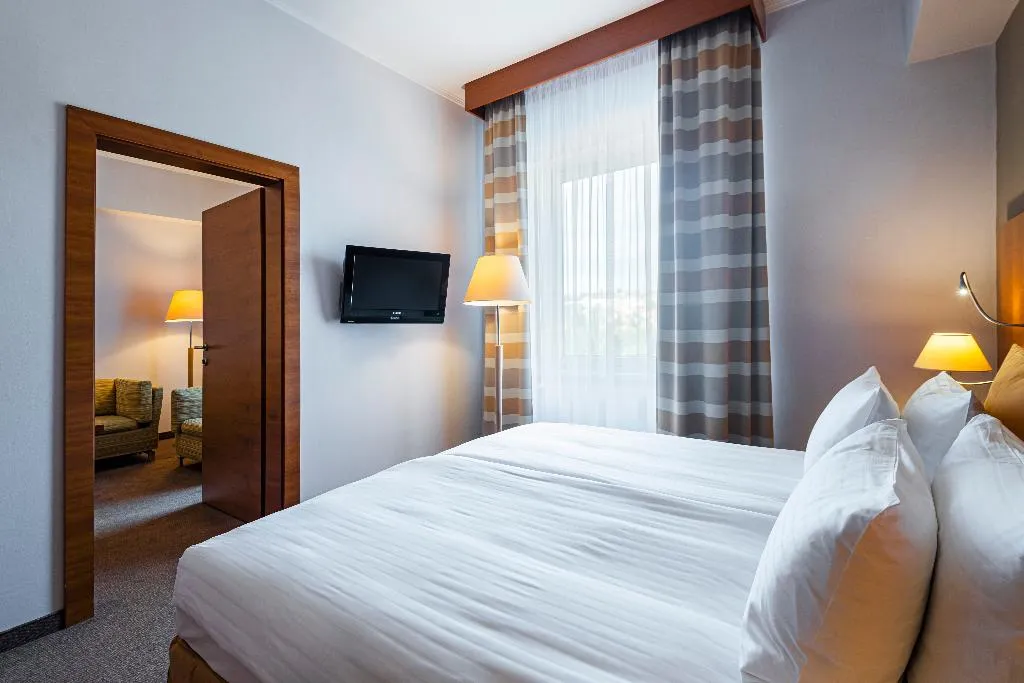 SUITE STANDARD Room, Grand Hotel International, Prague