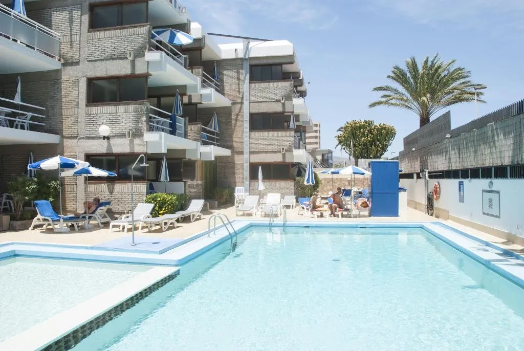 Sports and Entertainment, El Paseo, Gran Canaria