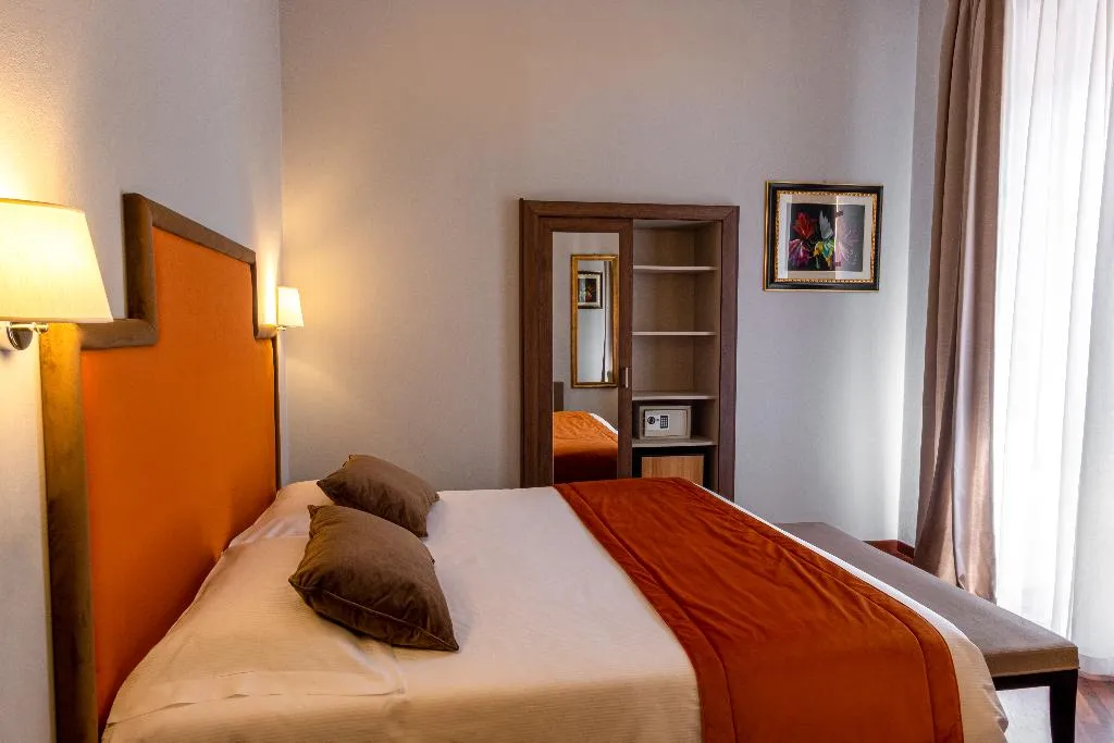 JUNIOR SUITE STANDARD Room, Hotel Bosone Palace, Umbria