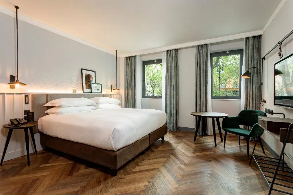 DOUBLE Accessible KING SIZE BED Room, DoubleTree by Hilton Rome Monti, Rome