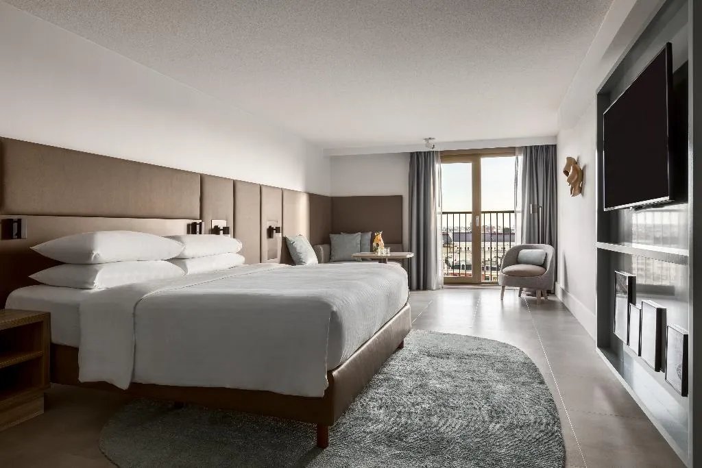 Room, Amsterdam Marriott Hotel, Amsterdam