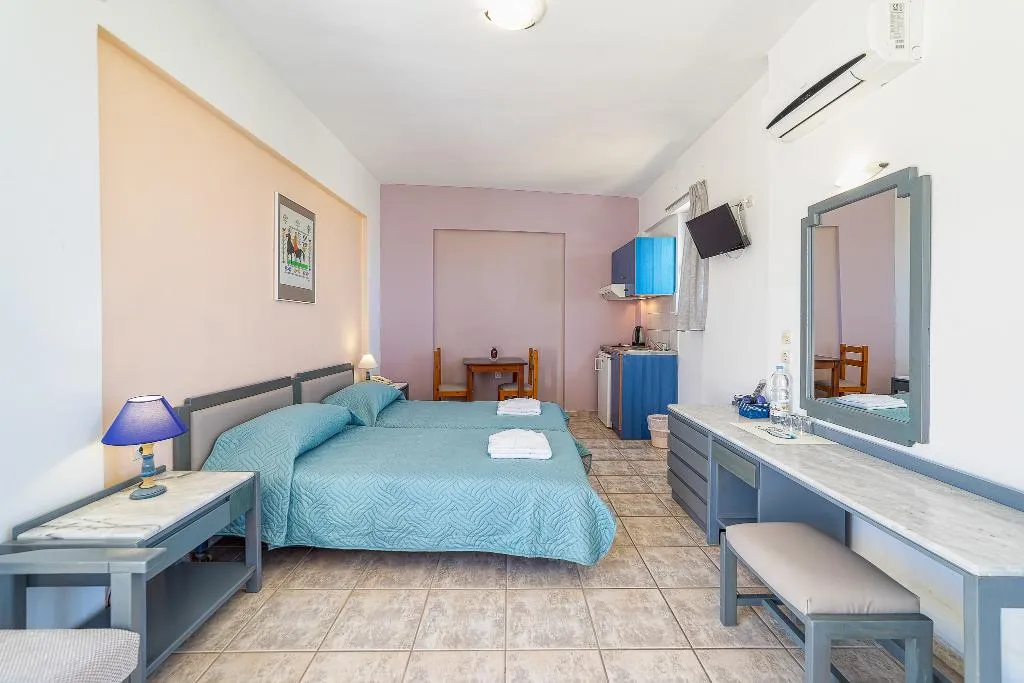 Room, Blue Dream Hotel, Crete