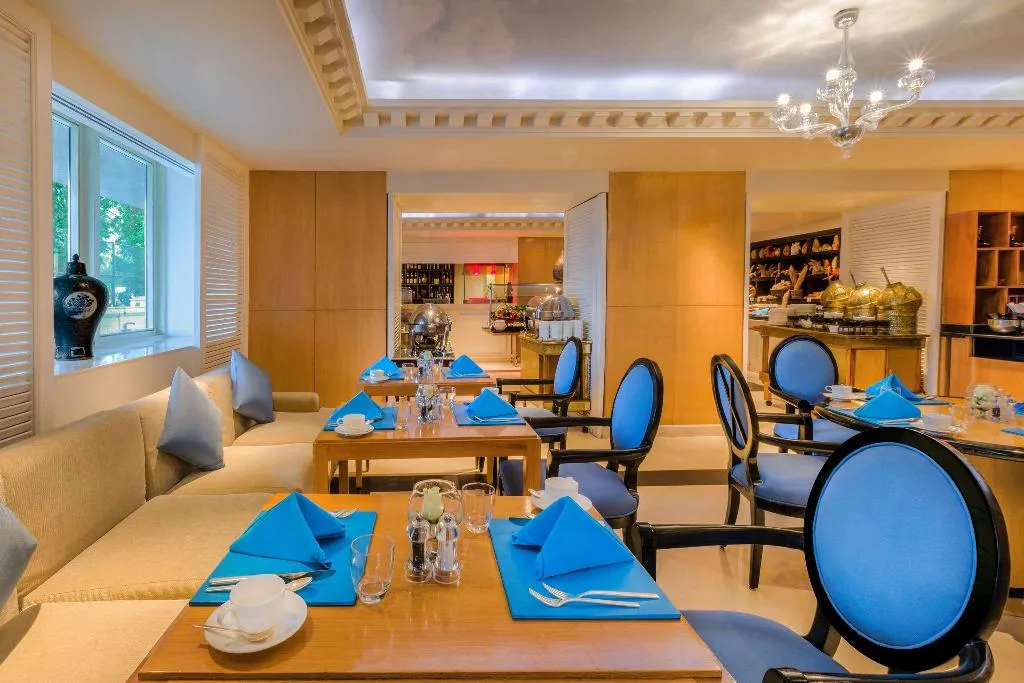Restaurant, Kempinski Nile Hotel Garden City Cairo, Cairo