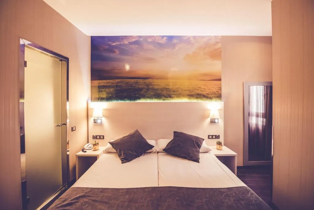 Room, Hostal Prado, Madrid