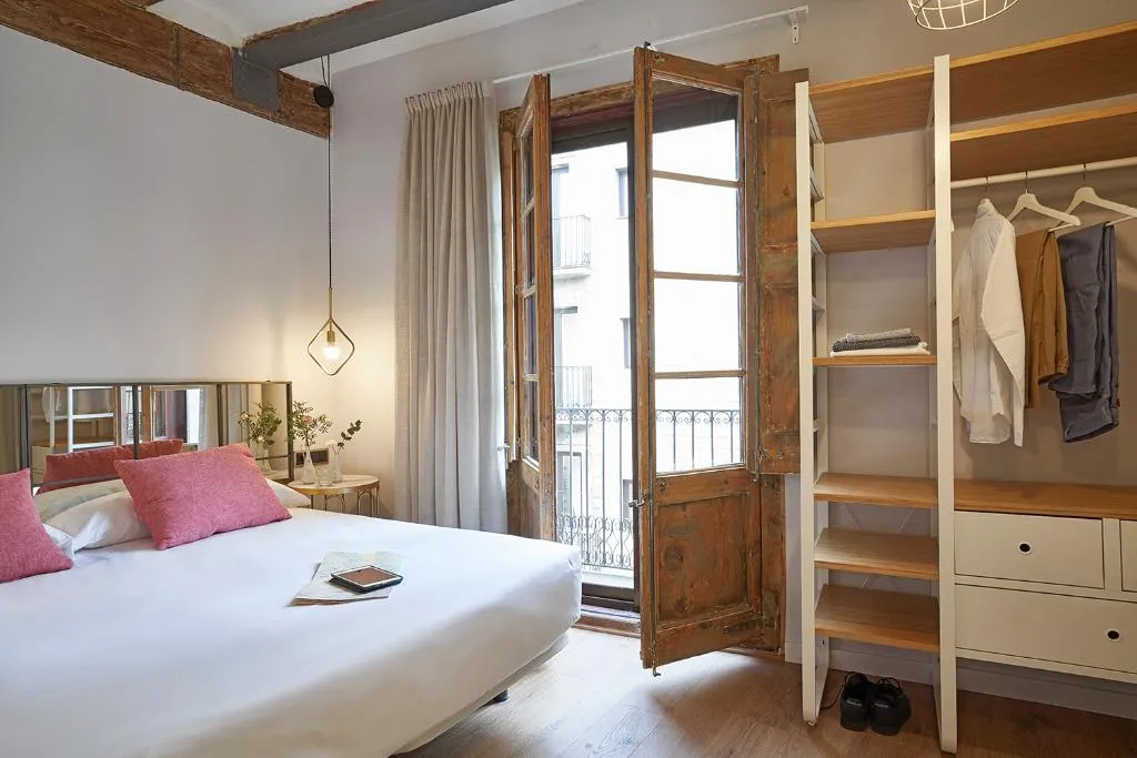 APARTMENT CAPACITY 1 Room, AinB Gothic-Jaume I Apartments, Barcelona