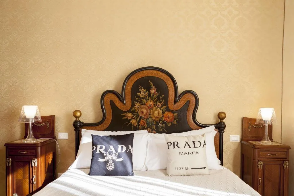 Room, Regina Bed & Breakfast, Rome