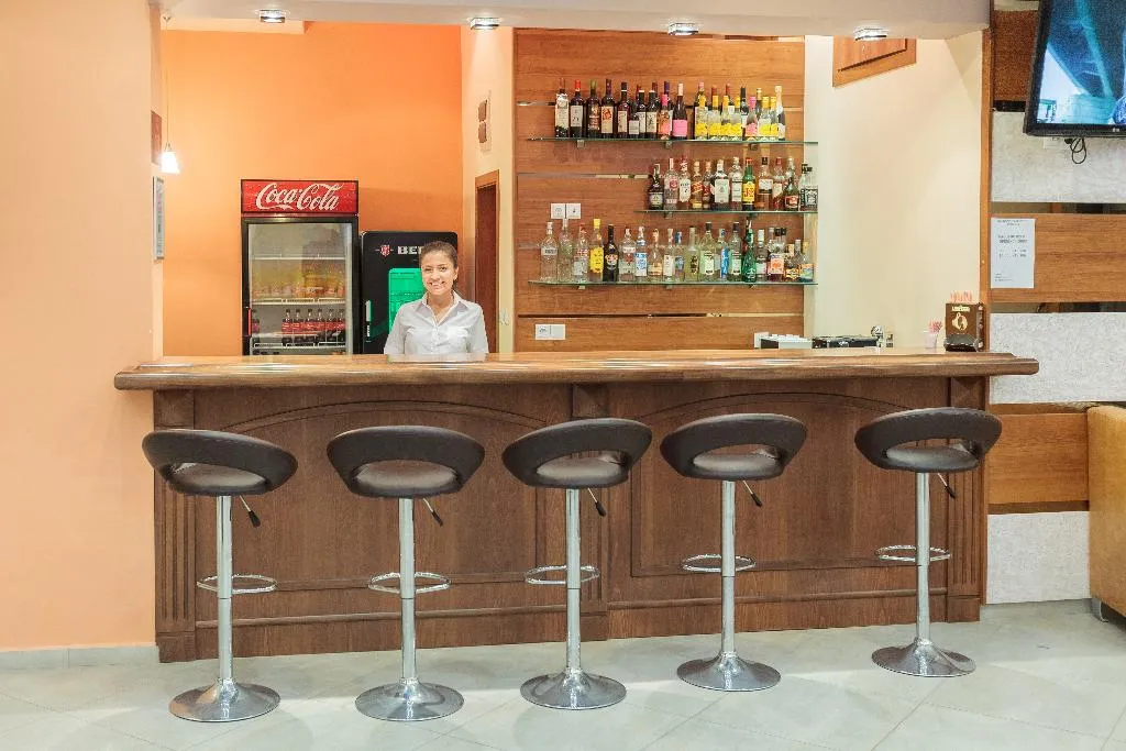 Bar, Riagor, Bourgas