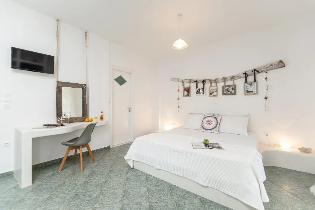STUDIO SUPERIOR WITH TERRACE Room, Palatiana Agriturismo - Philoxenia Cottages, Crete