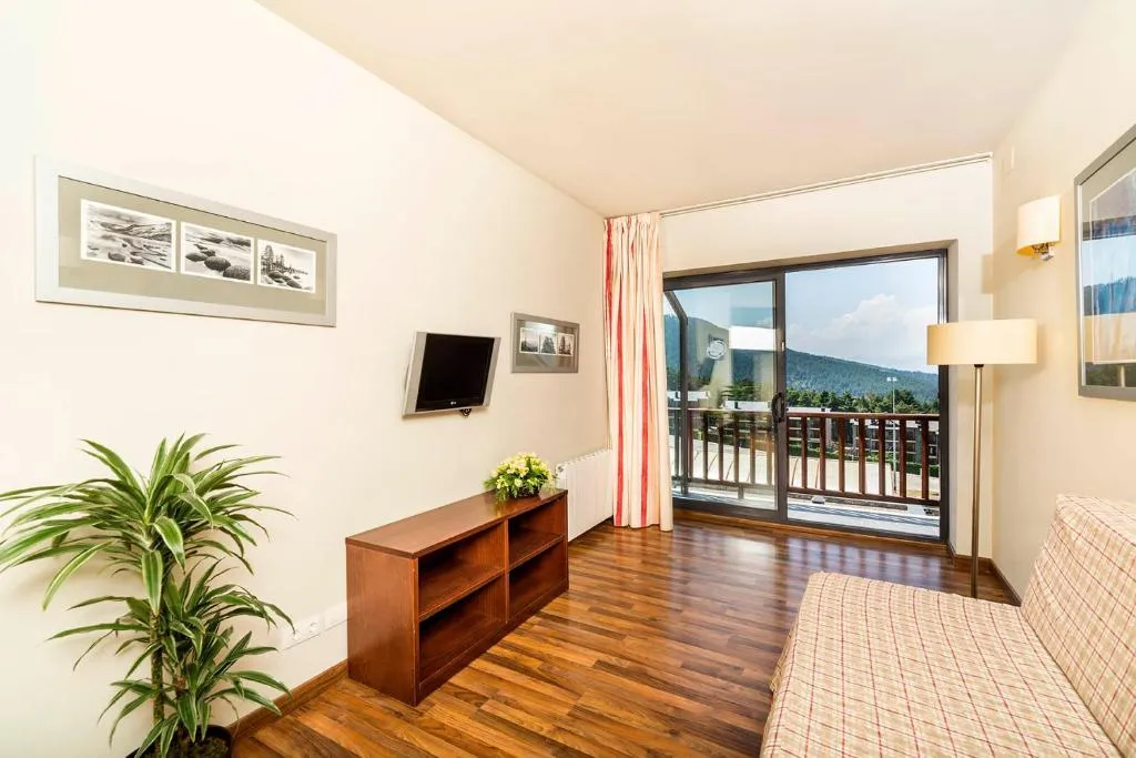 APARTMENT SUPERIOR Room, Guitart La Molina Aparthotel & Spa, Costa Brava