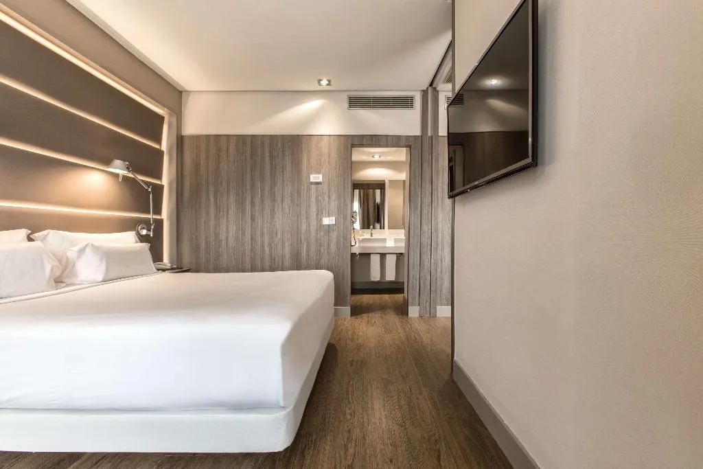 Room, NH Sevilla Plaza de Armas, Seville