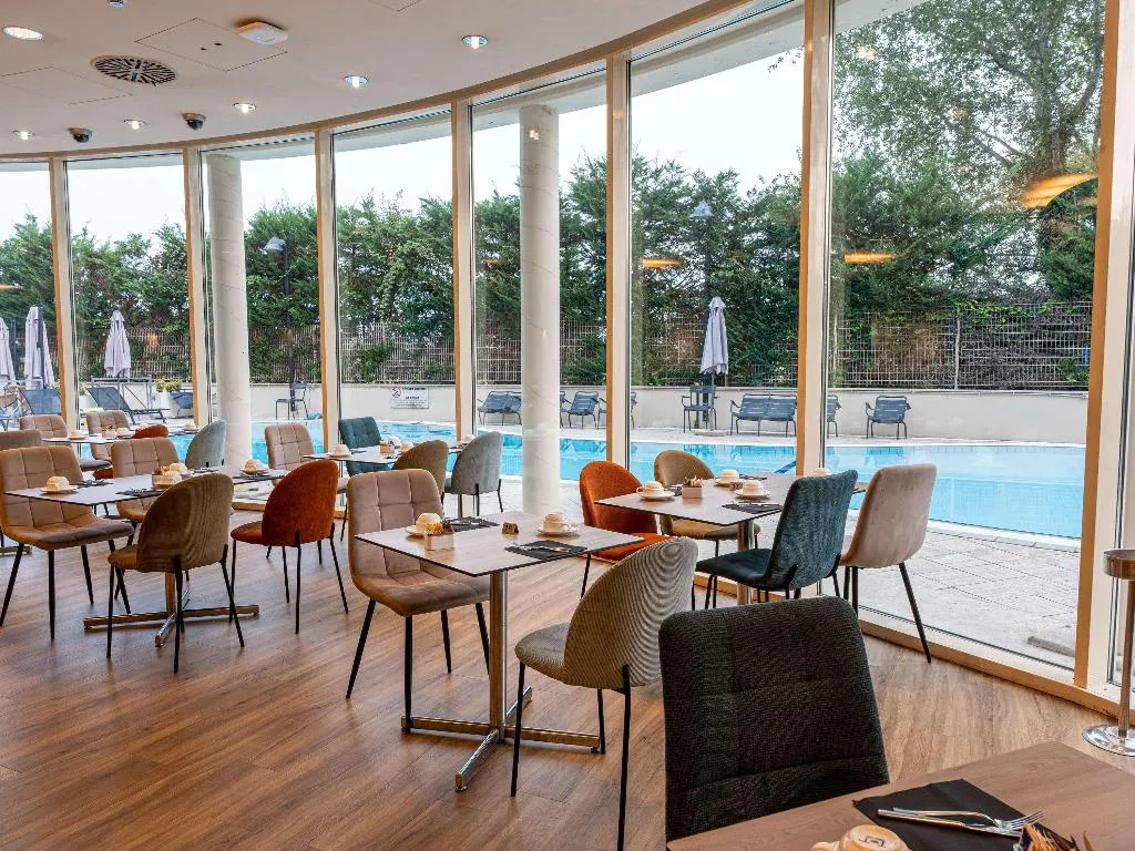 Restaurant, Novotel Roma Est, Rome