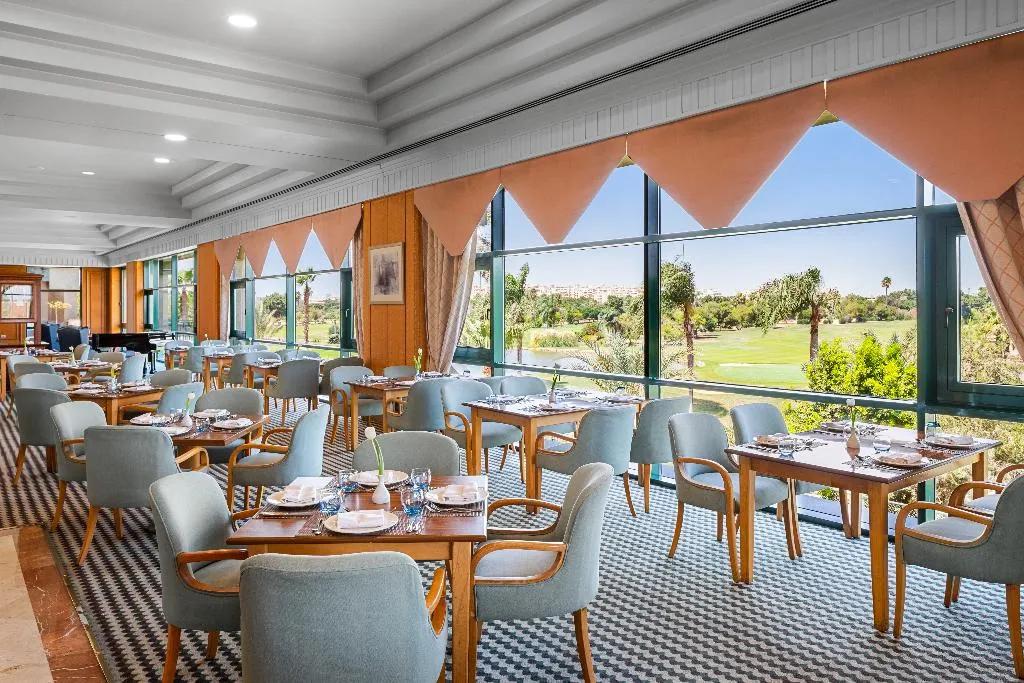 Restaurant, Hilton Pyramids Golf, Cairo