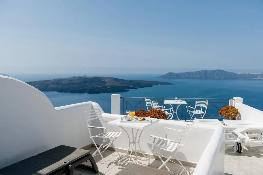 General view, Villa Renos, Santorini