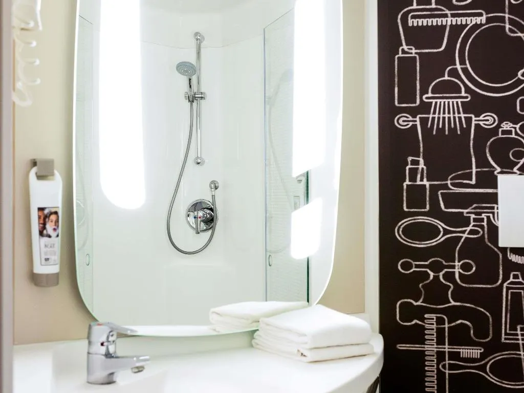 DOUBLE STANDARD Room, Ibis Amsterdam Centre Stopera, Amsterdam
