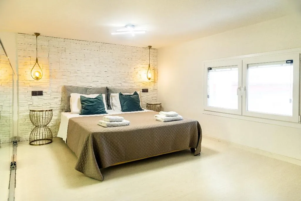 HOUSE SEA VIEW Room, Victoria Suites Corfu, Corfu