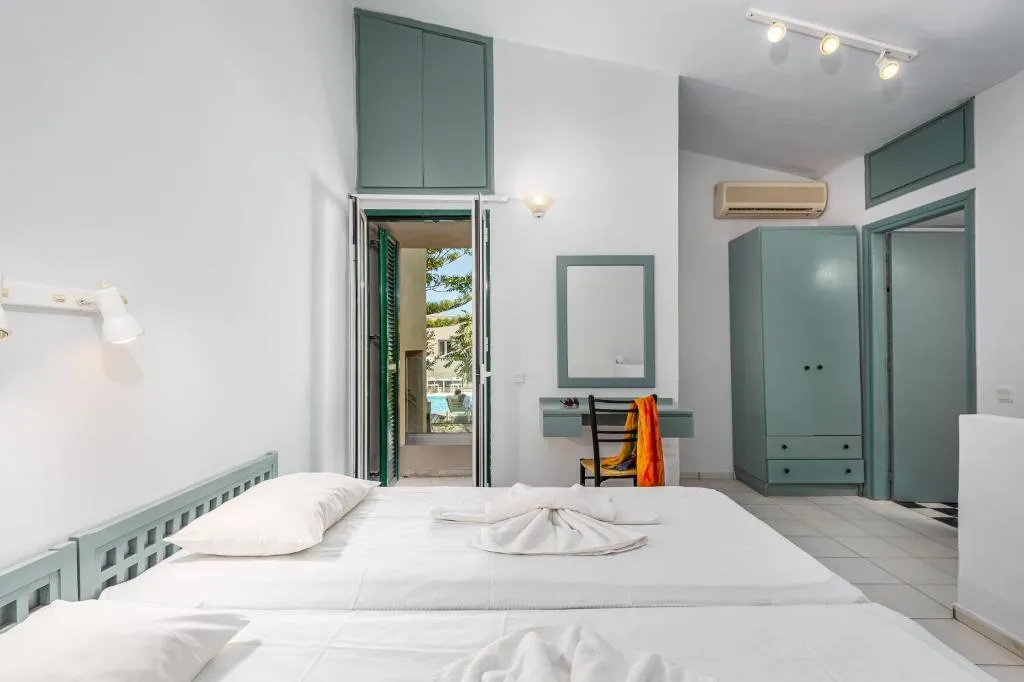 APARTMENT SEA VIEW TWO BEDROOMS Room, Aphea Village Chania by GHH, Crete
