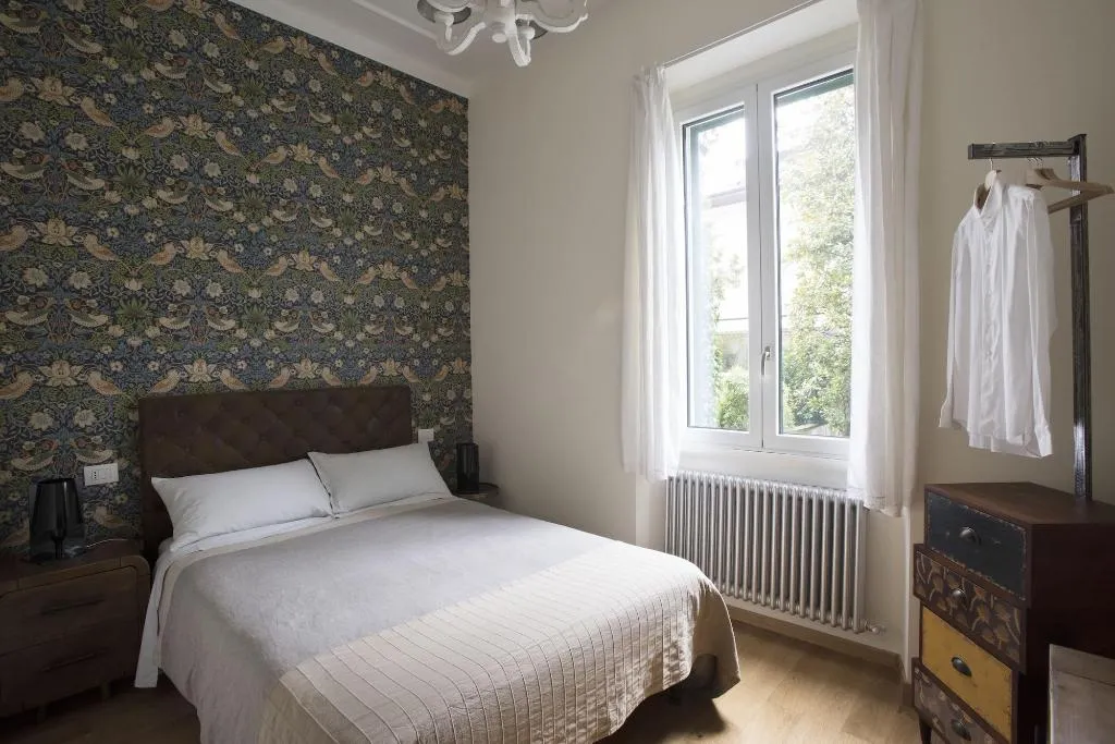 Room, B&B di Porta Tosa, Milan