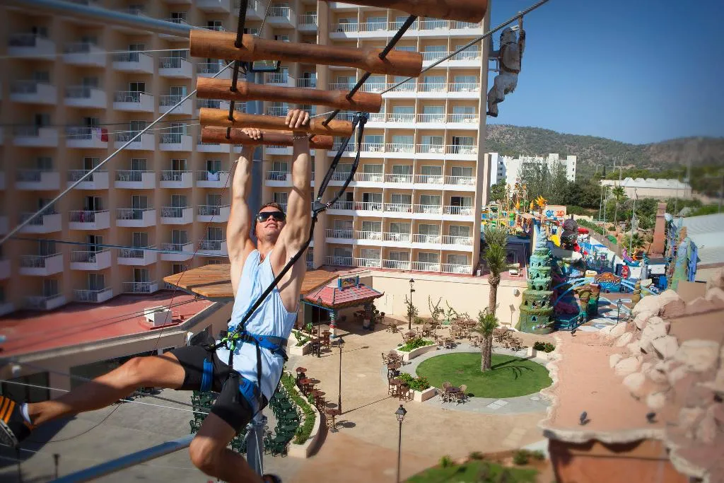 Sports and Entertainment, Sol Katmandu Park & Resort, Majorca