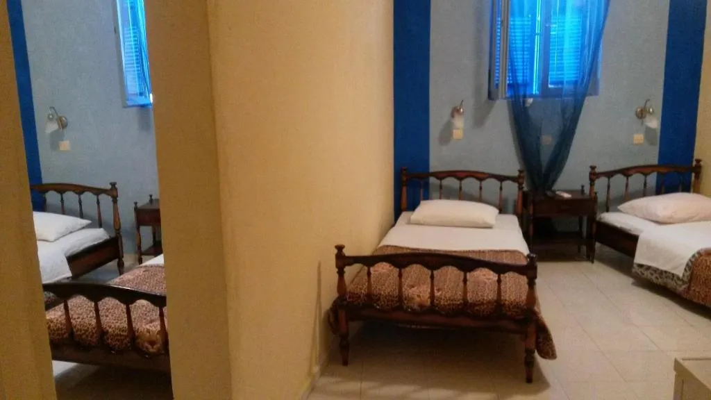 Room, Thirasia, Santorini