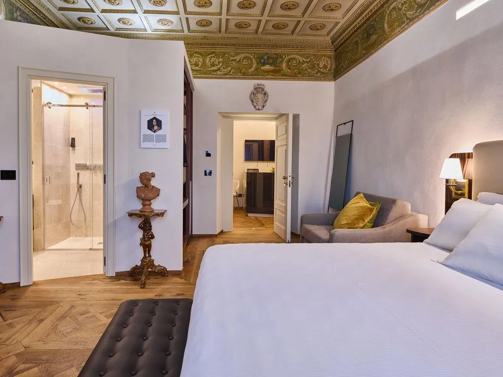 JUNIOR SUITE CLASSIC Room, Duomo Luxury Florence, Florence