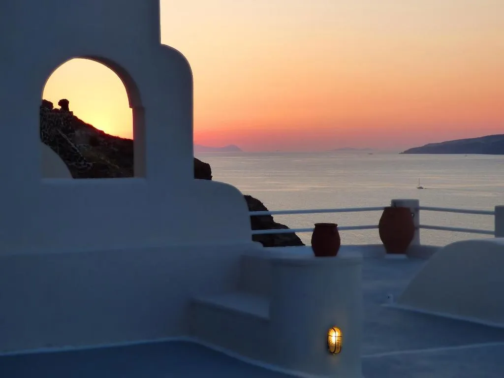 General view, Kokkinos Villas, Santorini