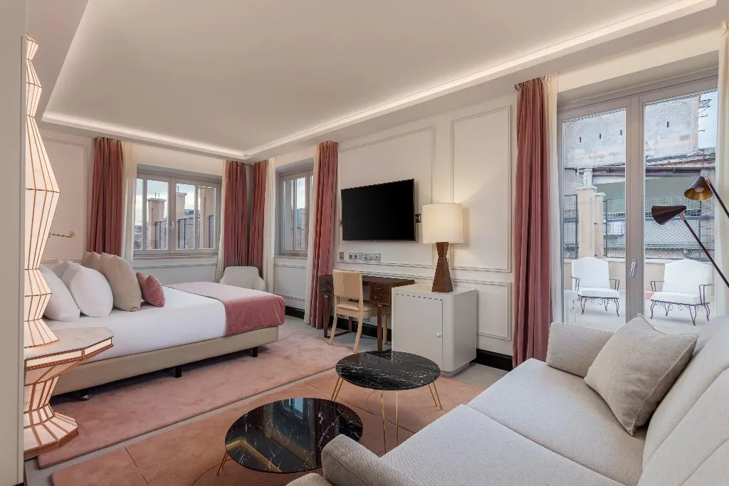 JUNIOR SUITE WITH TERRACE Room, Room Mate Gran Filippo, Rome Fontana Di Trevi, Rome