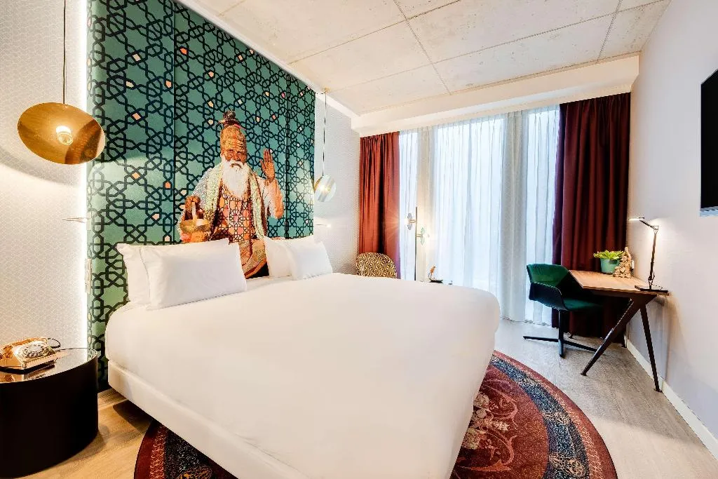 DOUBLE SINGLE USE SUPERIOR Room, nhow Amsterdam RAI, Amsterdam