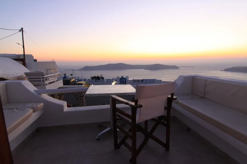 General view, Merovigliosso Studios and Apts., Santorini