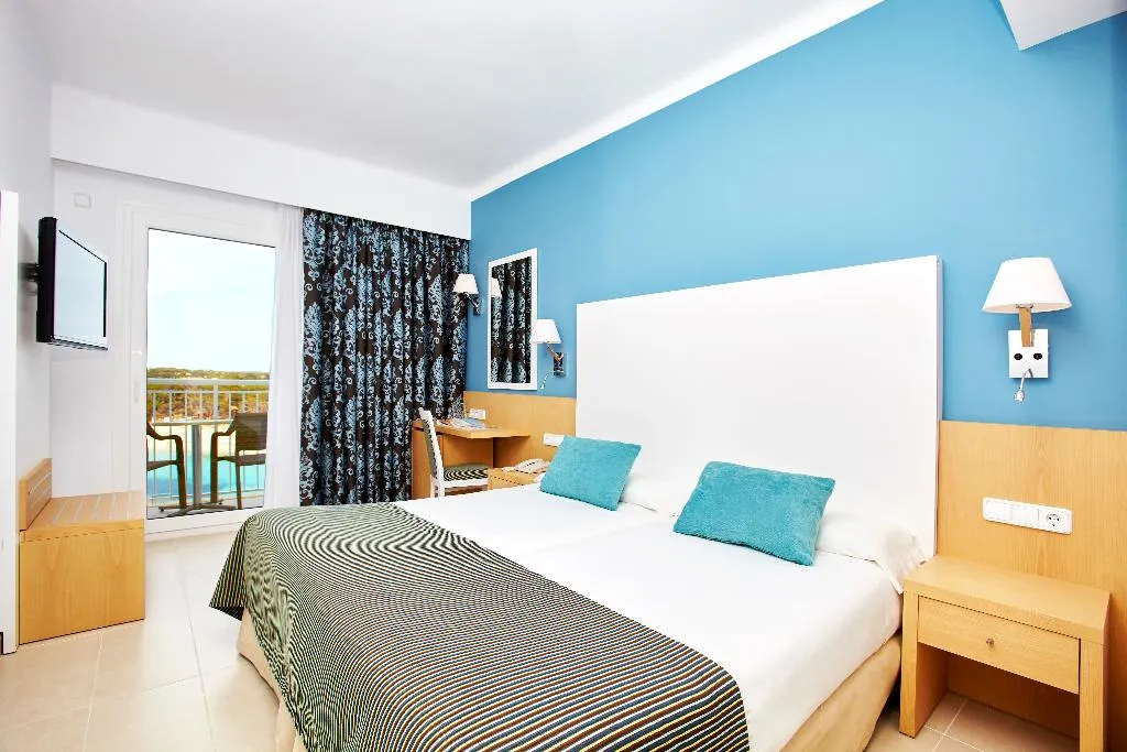 Double or Twin SEA VIEW Room, Universal Hotel Marques, Majorca
