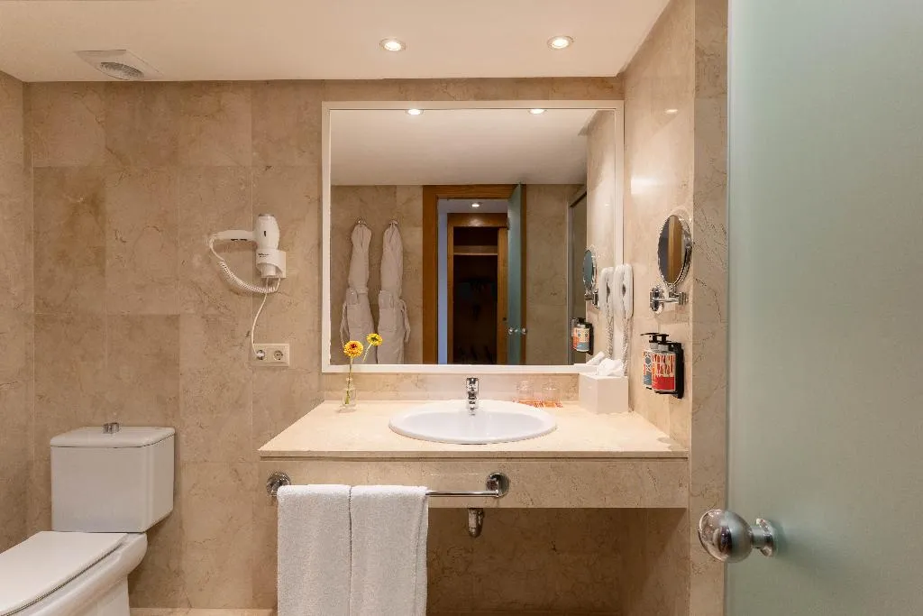 DOUBLE SINGLE USE STANDARD Room, Hesperia Mallorca, Majorca