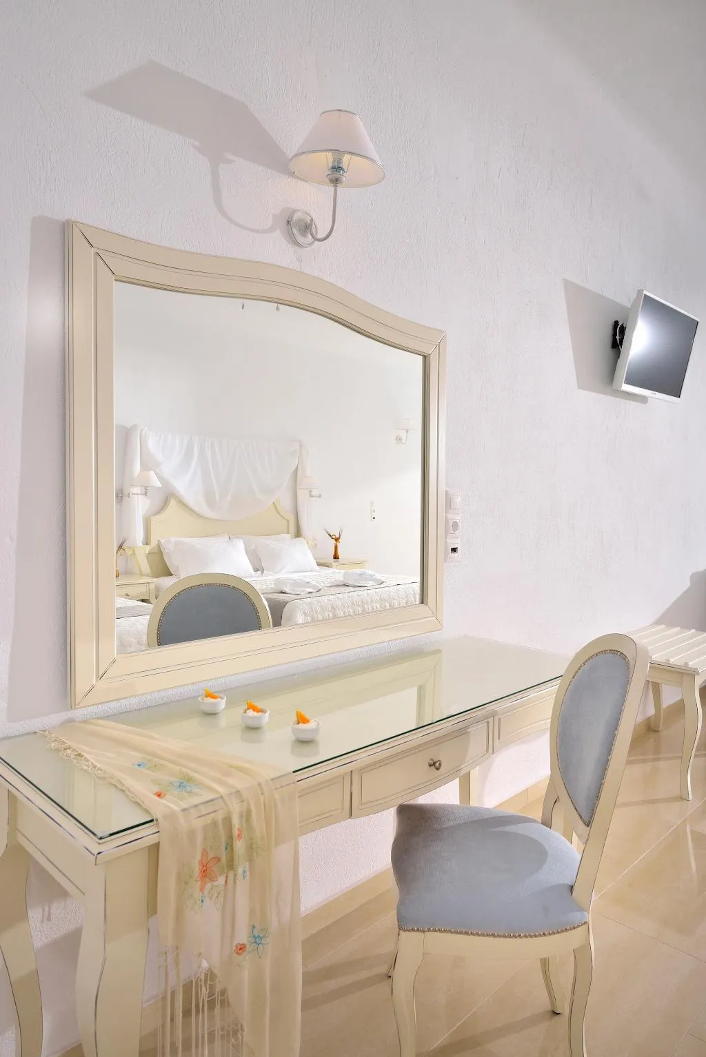 SUITE SUPERIOR Room, Kamari Hotel, Mykonos
