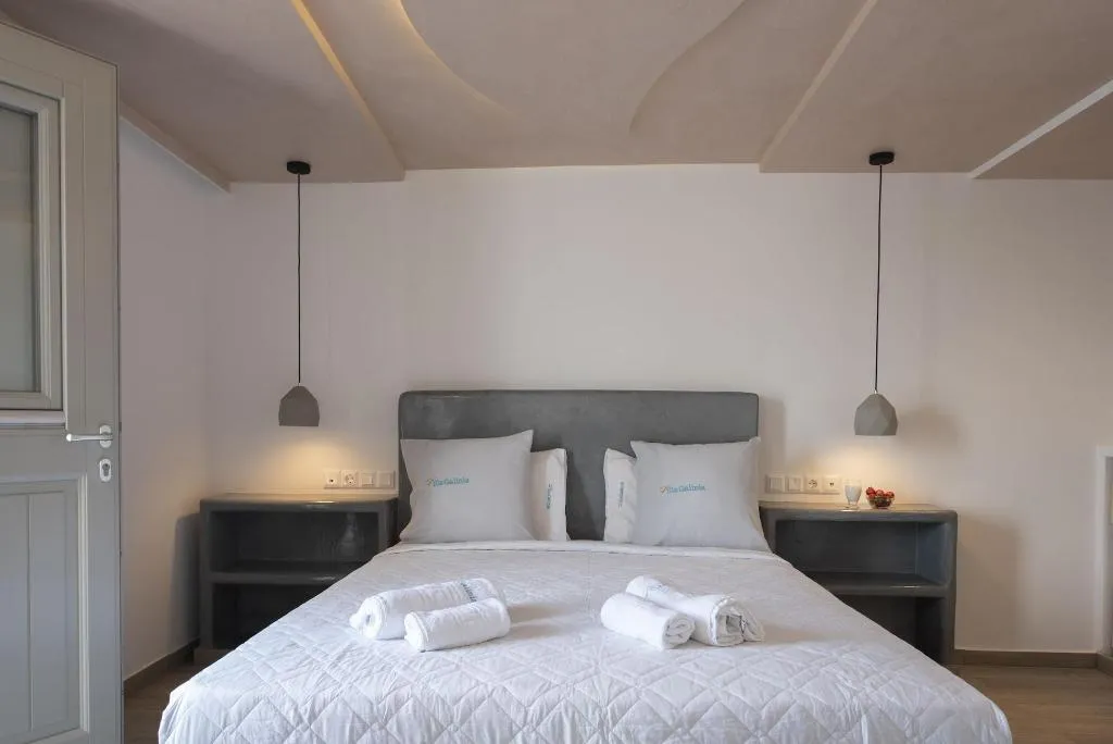 Room, Villa Galinia, Santorini