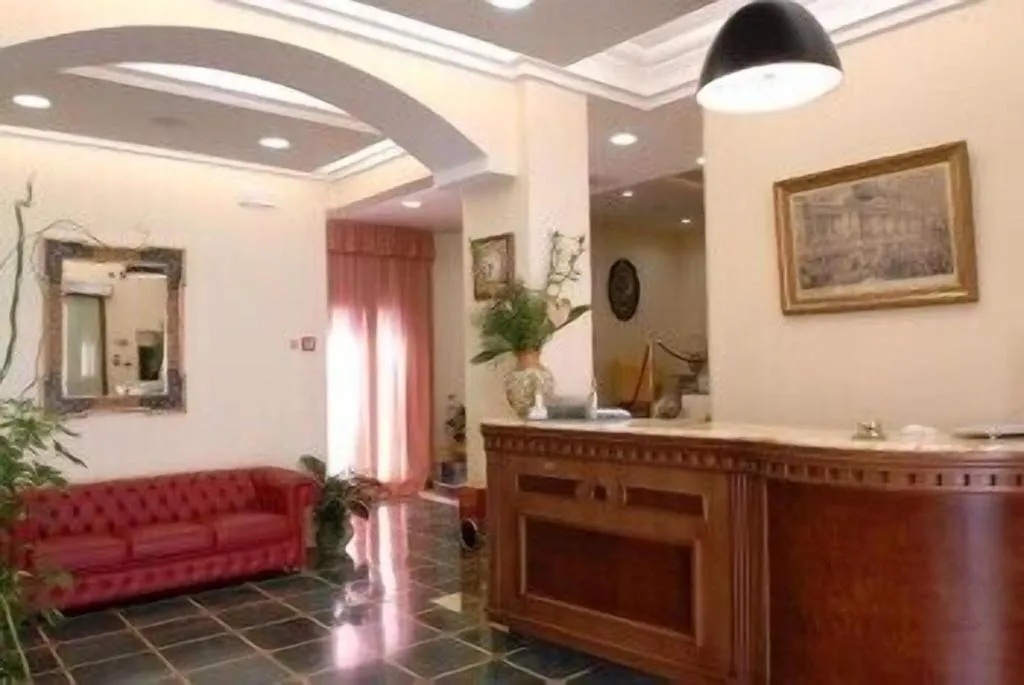 Lobby, Paradiso Delle Madonie, Palermo