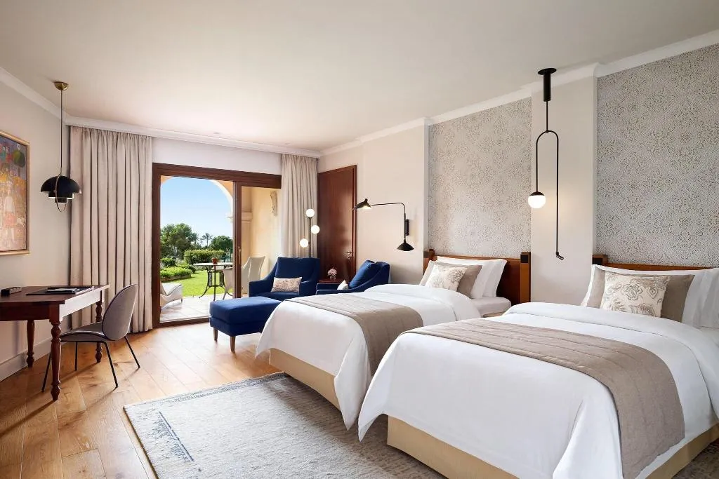 TWIN GRAND DELUXE Room, The St. Regis Mardavall Resort, Majorca