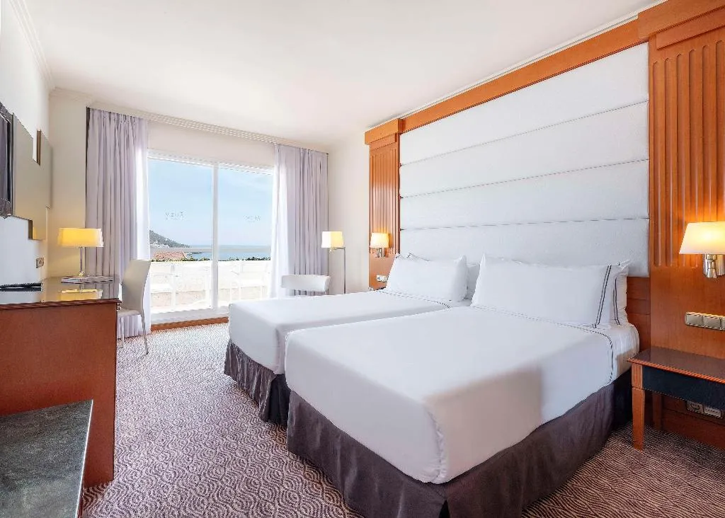 DOUBLE STANDARD Room, Melia Sitges, Costa Brava