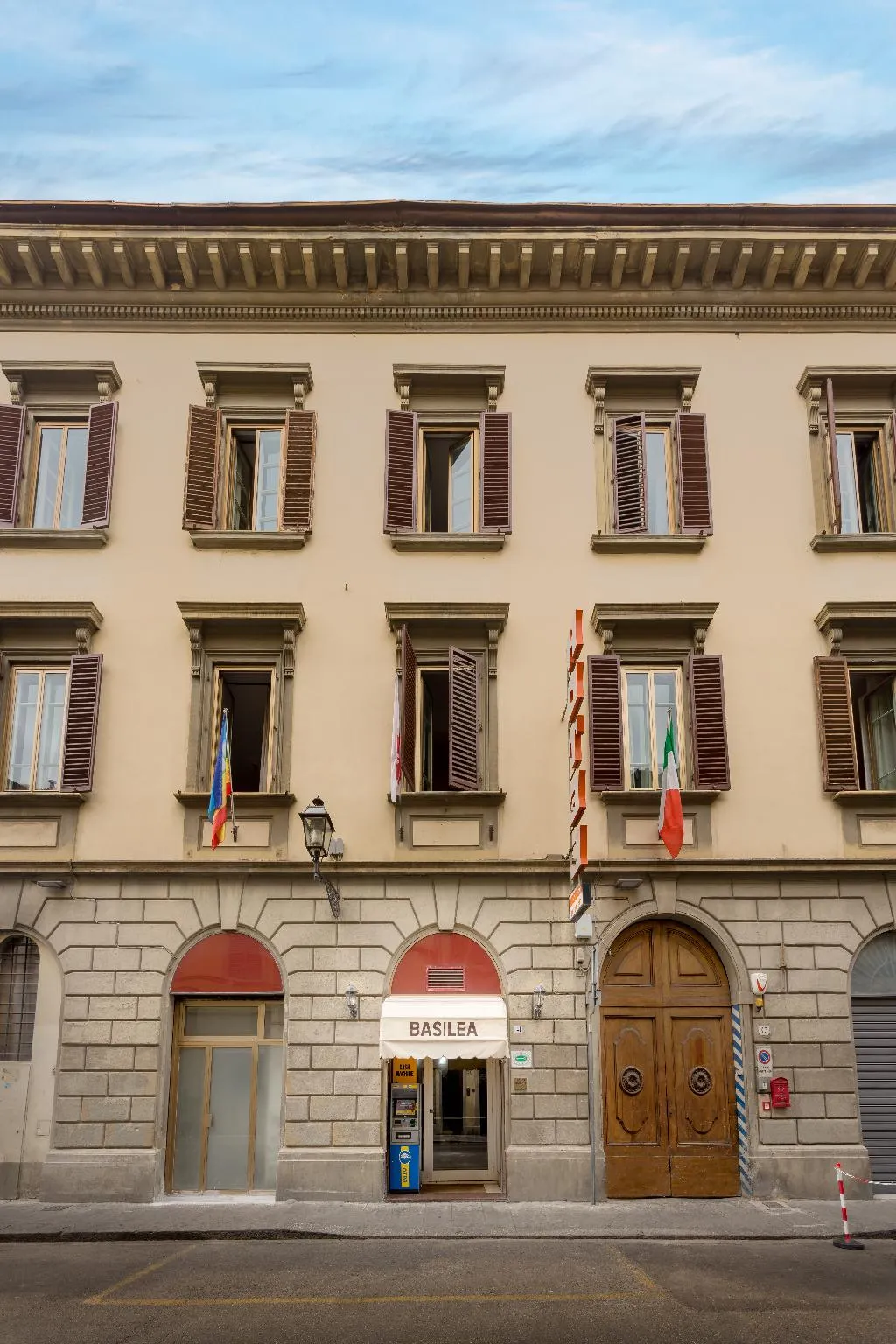 General view, Basilea, Florence